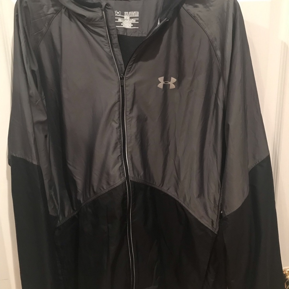NEW !!! UNDER ARMOR JACKET !!!!!